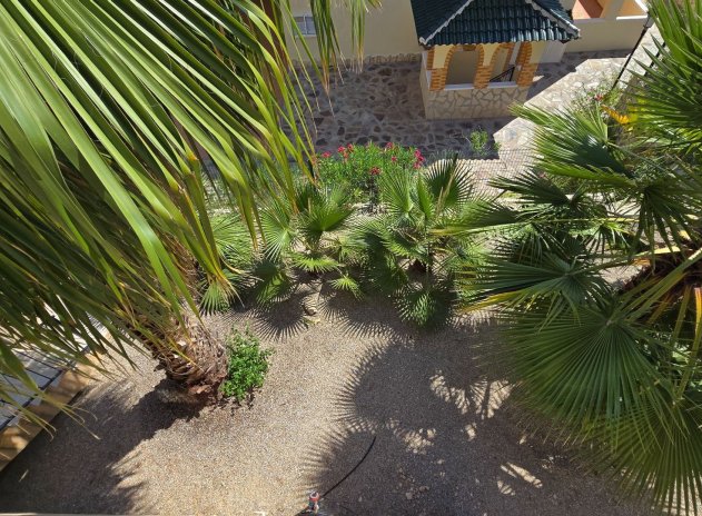 Herverkoop - Villa - Orihuela