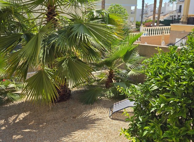 Herverkoop - Villa - Orihuela