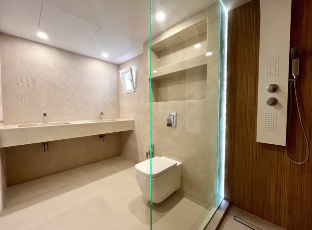 Wiederverkauf - Villa - Los Balcones