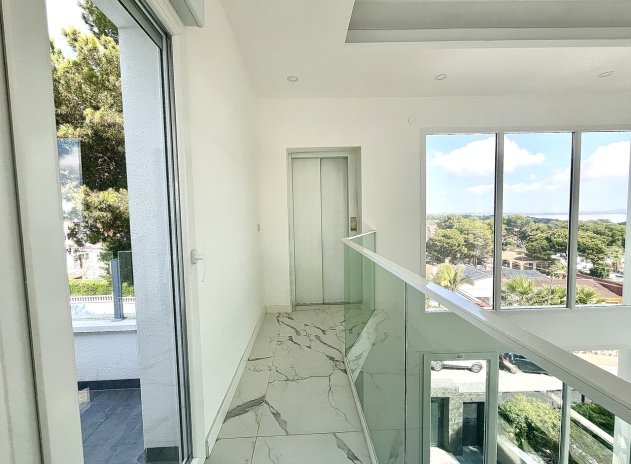 Wiederverkauf - Villa - Los Balcones