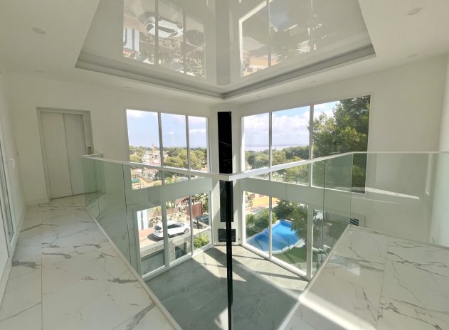 Wiederverkauf - Villa - Los Balcones