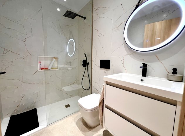 Reventa - Apartamento / Piso - Torre de la Horadada - Torre de Horadada