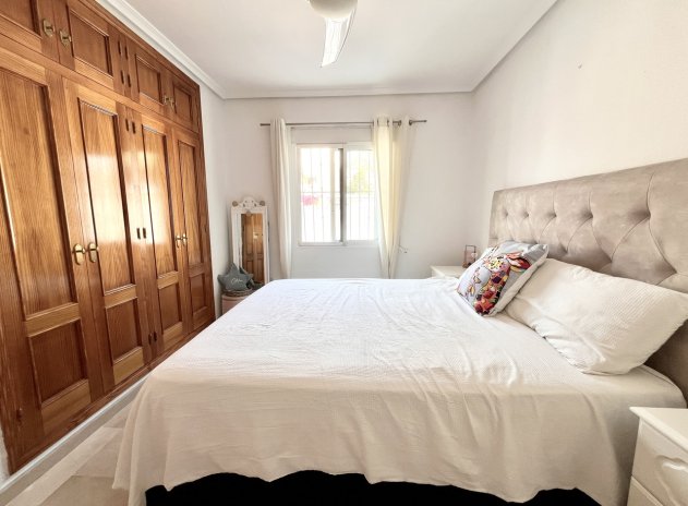 Revente - Villa - San Miguel de Salinas