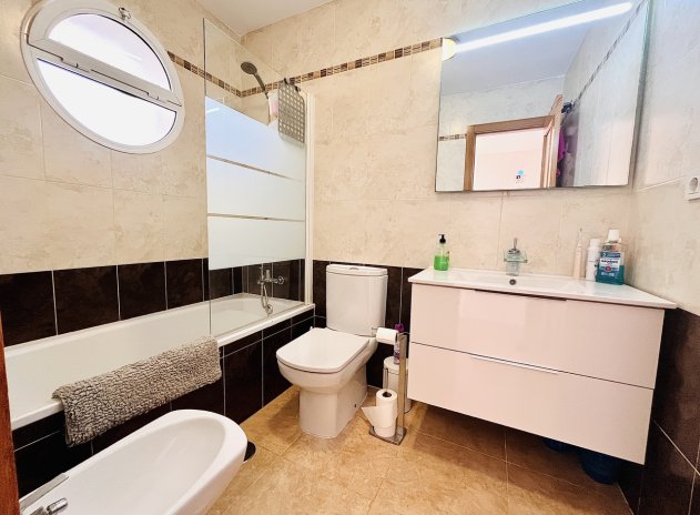 Reventa - Casa adosada - Cabo Roig