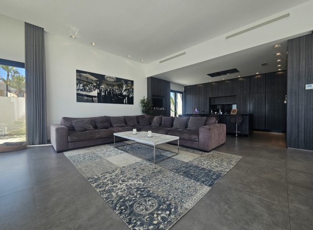 Reventa - Villa - Cabo Roig