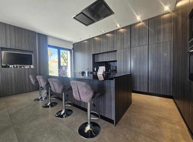 Reventa - Villa - Cabo Roig