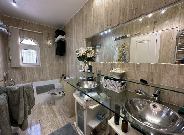 Resale - Villa * - Las Ramblas - Las Ramblas Golf *