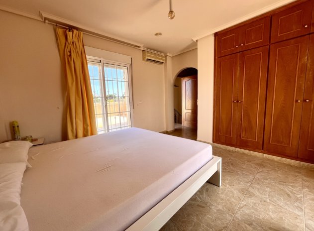 Herverkoop - Villa - La Zenia