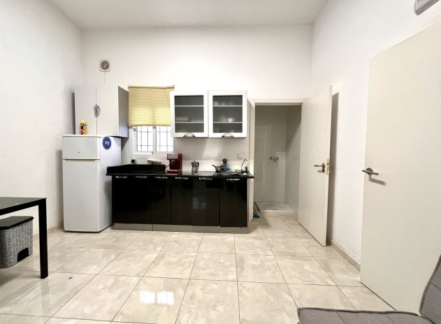 Wiederverkauf - Kommerziell - Playa Flamenca