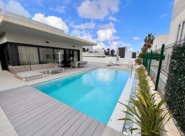 Herverkoop - Villa - Dehesa de Campoamor - Dehesa de campoamor