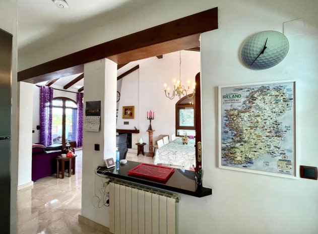 Wiederverkauf - Villa - Villamartin - Villamartín