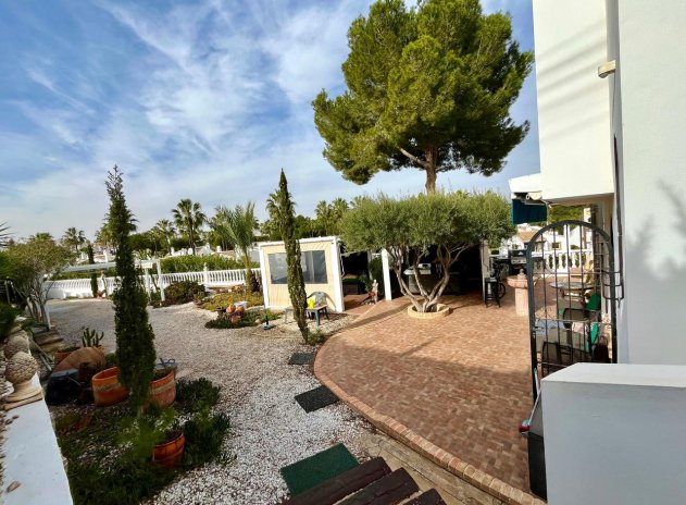 Wiederverkauf - Villa - Villamartin - Villamartín