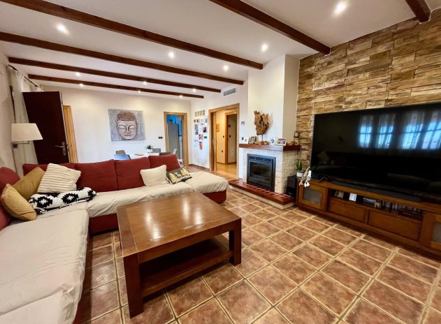 Reventa - Finca / Casa Rural - El Esparragal