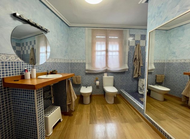 Reventa - Finca / Casa Rural - El Esparragal