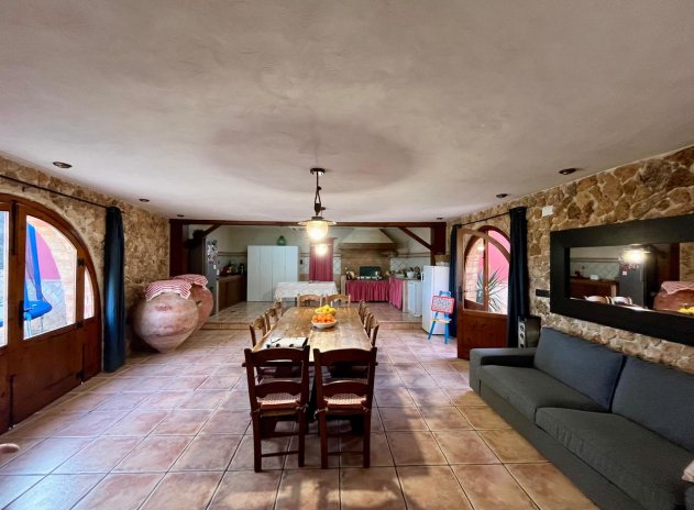 Reventa - Finca / Casa Rural - El Esparragal