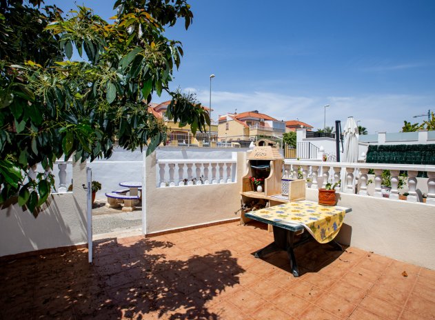 Revente - Maison mitoyenne - La Zenia