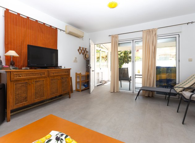 Revente - Maison mitoyenne - La Zenia