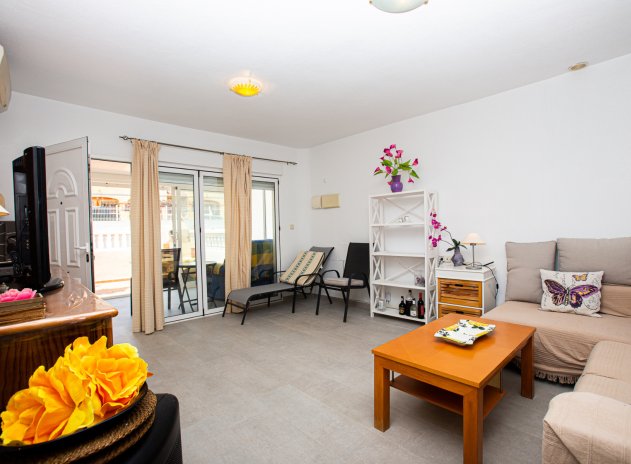 Revente - Maison mitoyenne - La Zenia