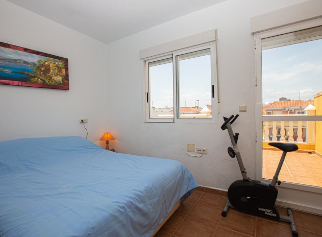 Revente - Maison mitoyenne - La Zenia