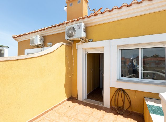 Revente - Maison mitoyenne - La Zenia