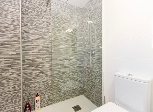 Wiederverkauf - Wohnung - Villamartin - Villamartín