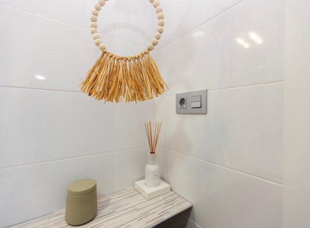 Wiederverkauf - Wohnung - Villamartin - Villamartín