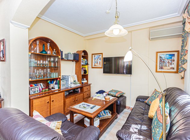 Herverkoop - Villa - La Zenia - Villas San Jose