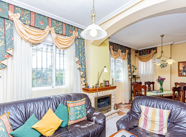 Herverkoop - Villa - La Zenia - Villas San Jose