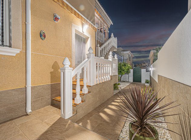 Herverkoop - Villa - Villamartin - Montegolf