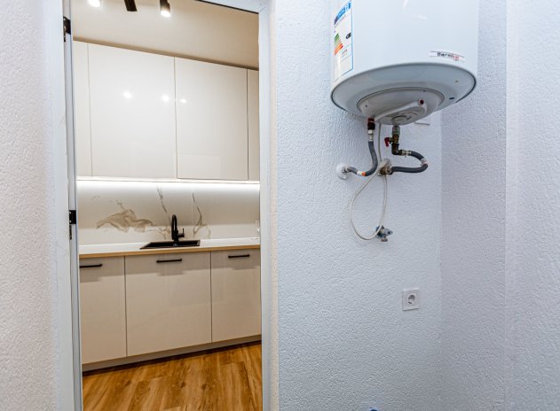 Wiederverkauf - Terrassenhaus - Los Altos