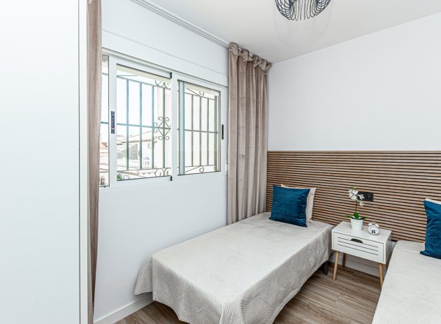 Wiederverkauf - Terrassenhaus - Los Altos