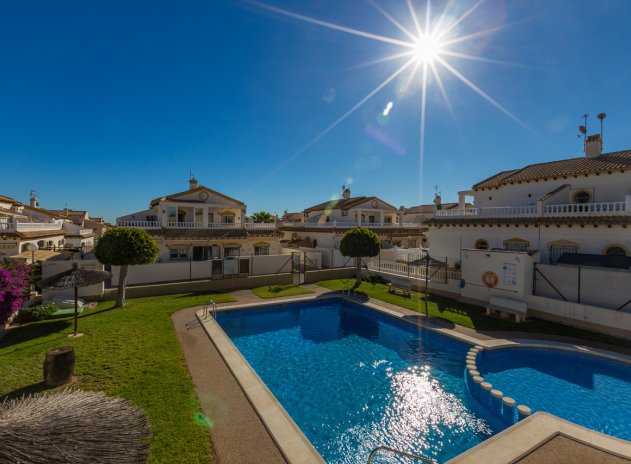 Wiederverkauf - Terrassenhaus - Los Altos