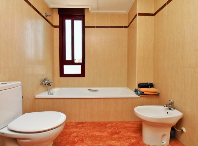 Revente - Maison mitoyenne - Los Desamparados - Alicante - City