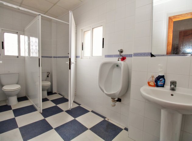 Wiederverkauf - Kommerziell - Villamartin - Villamartín