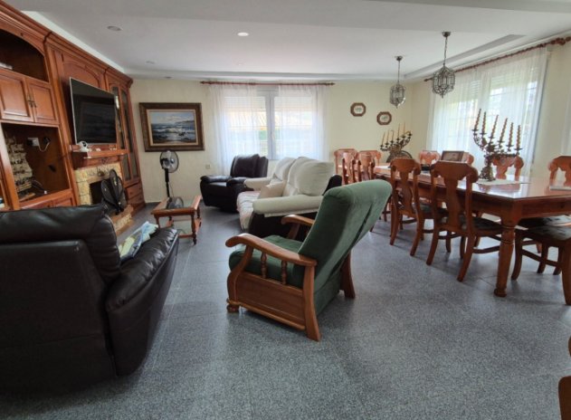 Herverkoop - Villa - Orihuela