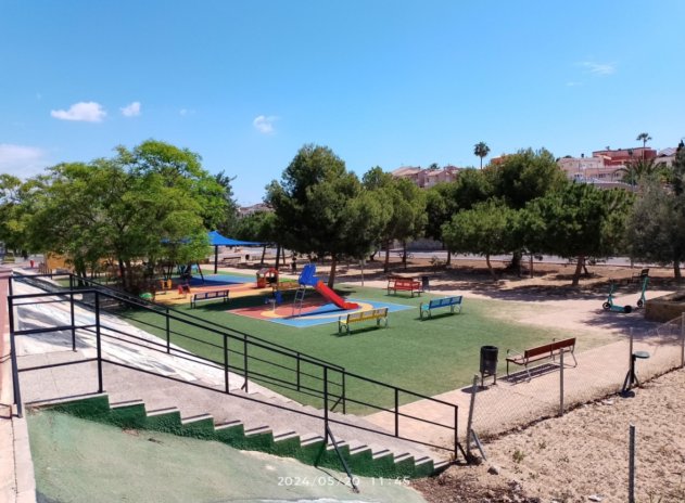 Wiederverkauf - Villa - Torrevieja