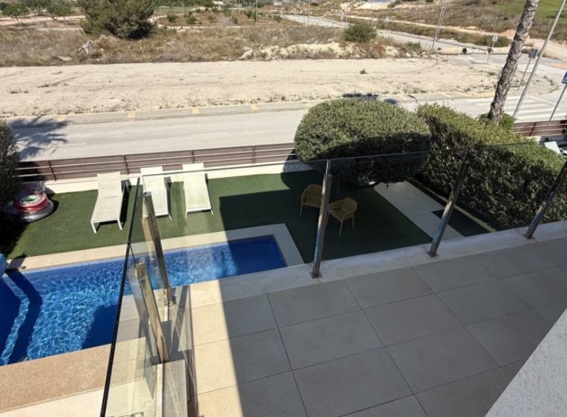 Reventa - Villa - Orihuela