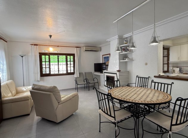 Wiederverkauf - Villa - Orihuela