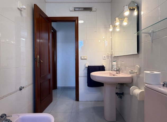 Wiederverkauf - Villa - Orihuela