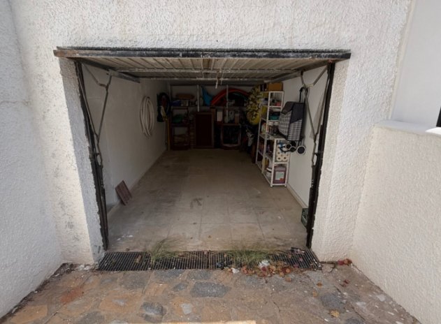 Wiederverkauf - Villa - Orihuela