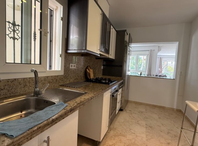 Wiederverkauf - Villa - Orihuela