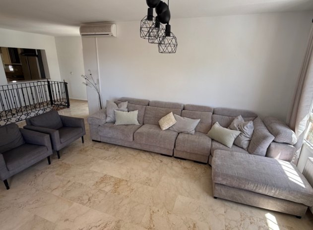 Wiederverkauf - Villa - Orihuela