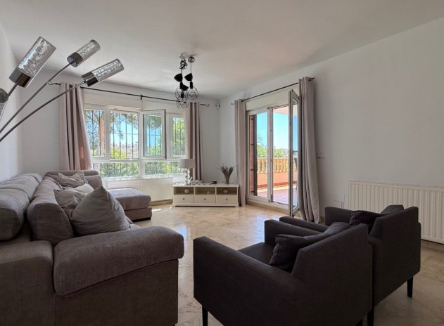 Wiederverkauf - Villa - Orihuela