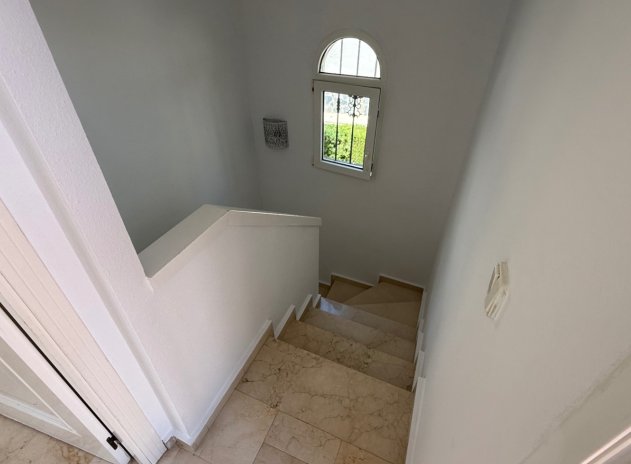 Wiederverkauf - Villa - Orihuela