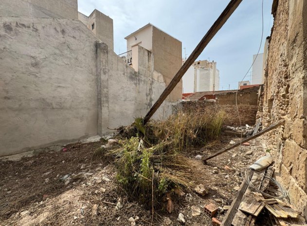 Resale - Plot * - Torrevieja - Torrevieja *