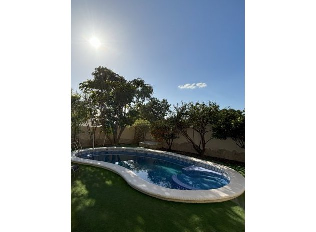 Herverkoop - Villa - Ciudad Quesada