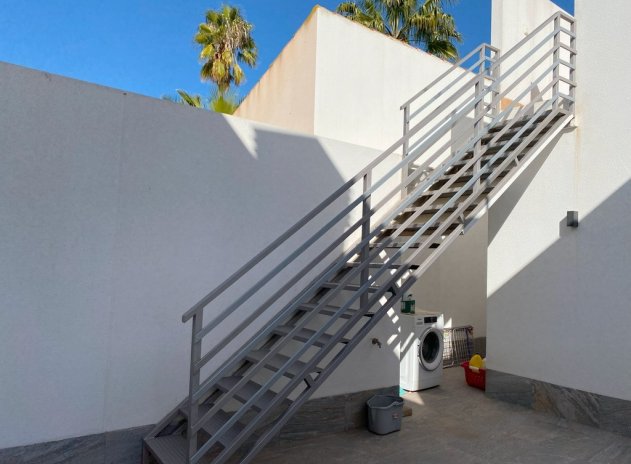 Revente - Villa - Avileses