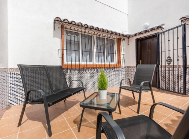 Obra nueva - Villa - Gea y Truyols