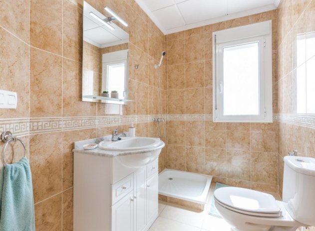 Obra nueva - Villa - Gea y Truyols