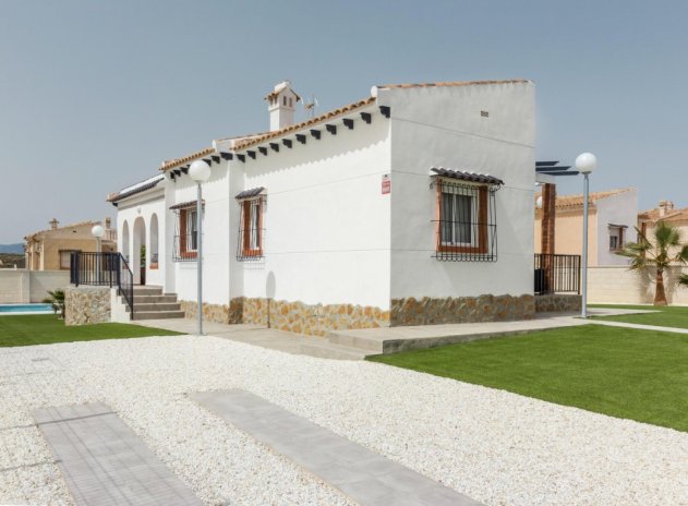 Obra nueva - Villa - Gea y Truyols